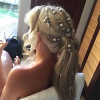 Diversity Hair & Body logo